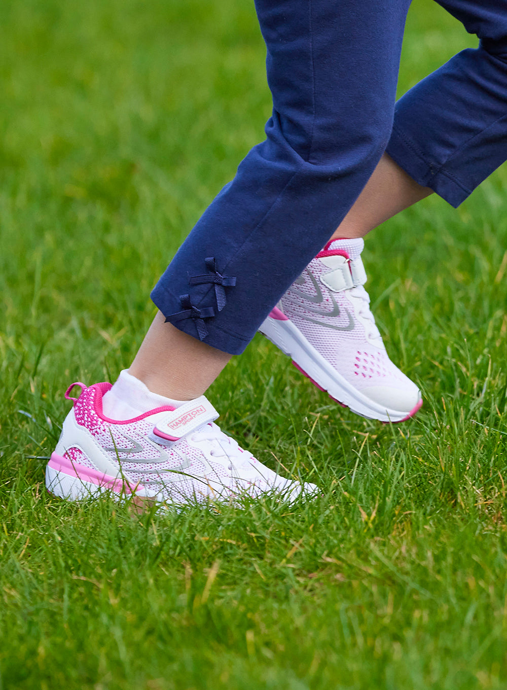 Hampton Sport Bolt Sneakers in White/Pink