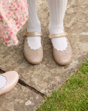 Hampton Classics Lilly Party Shoes in Gold Sparkle