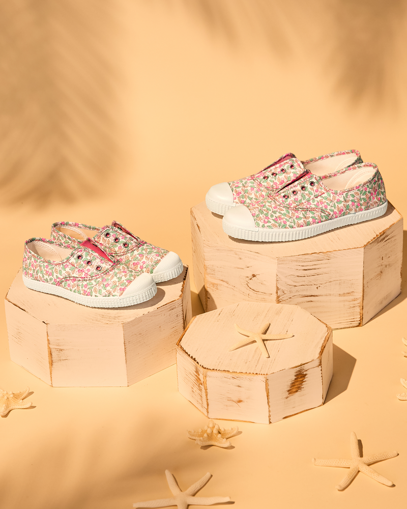 Hampton Canvas Plum Print Plimsolls in Coco Cherry