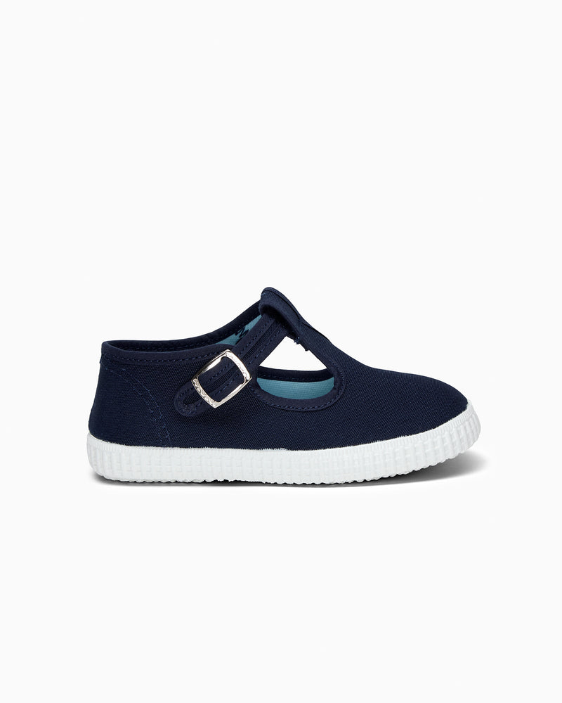 Hampton Canvas Nantucket Shoes in Navy