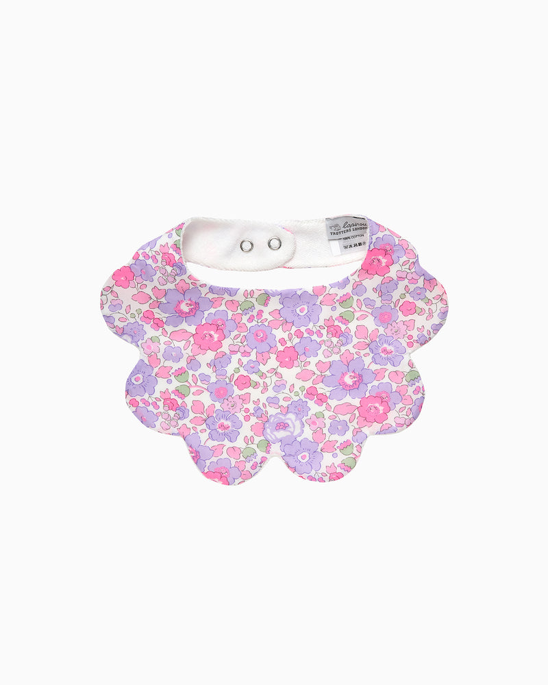 Scalloped Bib in Lilac Betsy