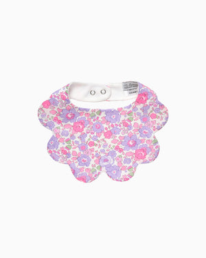 Scalloped Bib in Lilac Betsy