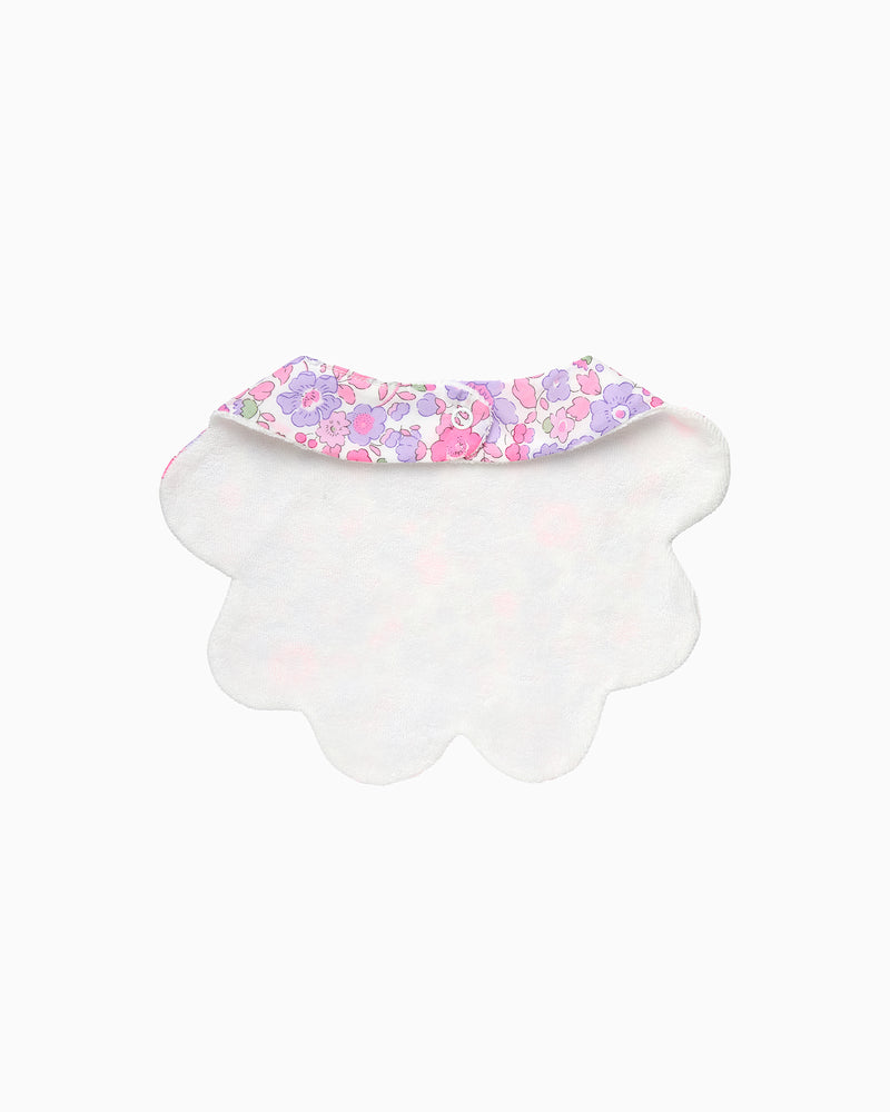 Scalloped Bib in Lilac Betsy
