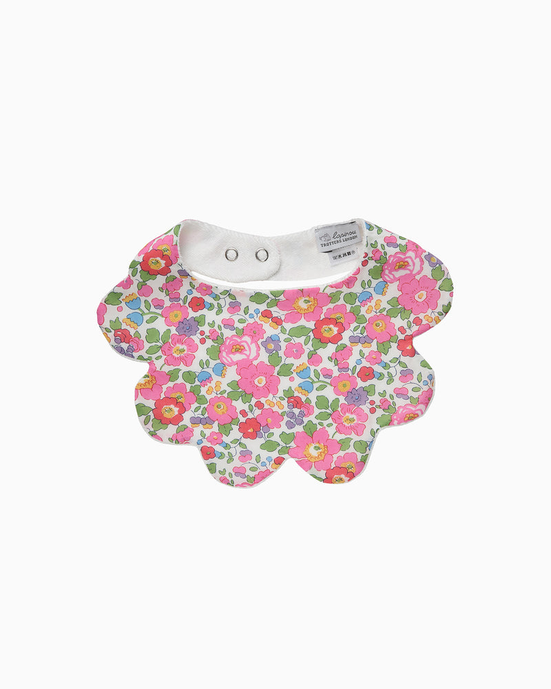 Scalloped Bib in Fuchsia Betsy