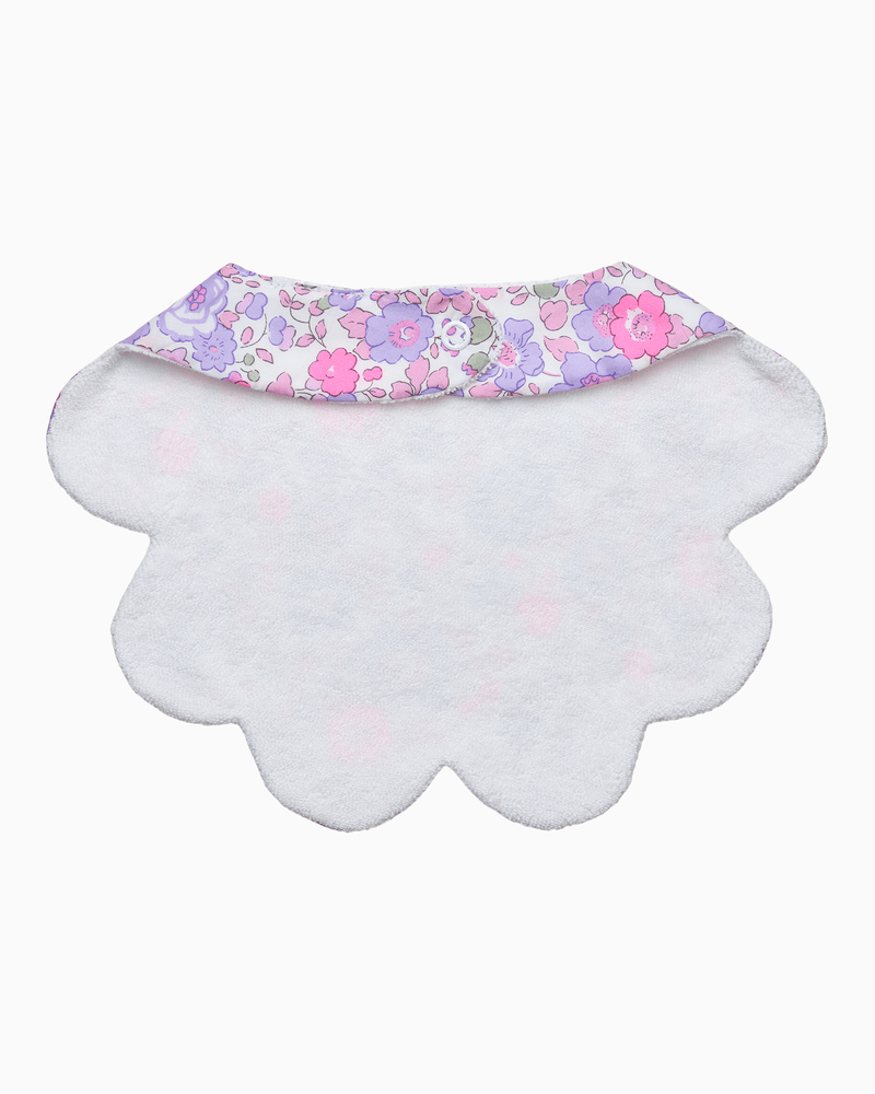 Scalloped Bib in Lilac Betsy