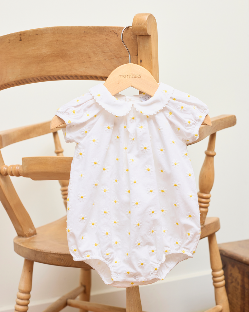 Baby Daisy Bubble