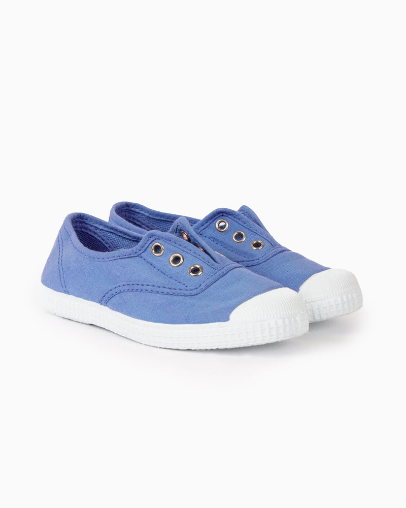 Hampton Canvas Plum Plimsolls in Cornflower