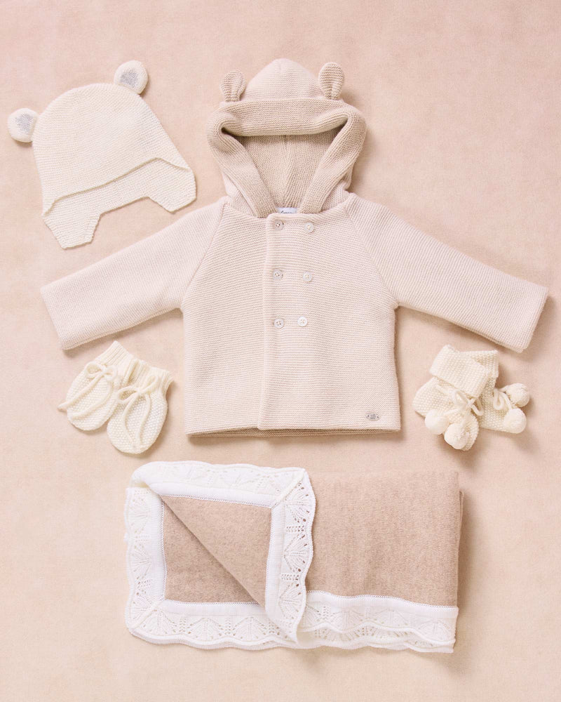 White Teddy Coat Gift Set