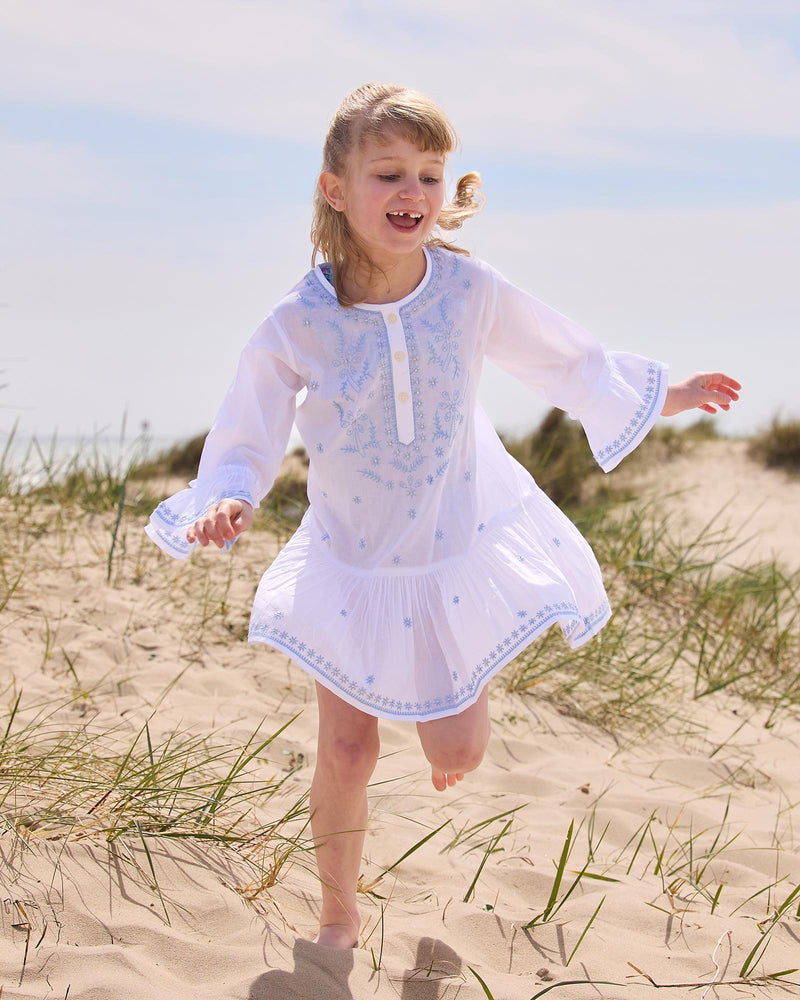 Embroidered Kaftan in White/Blue