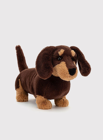 Pet Basket with Sausage Dog