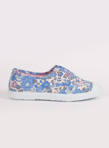 Hampton Canvas Plum Plimsolls in Blue Betsy